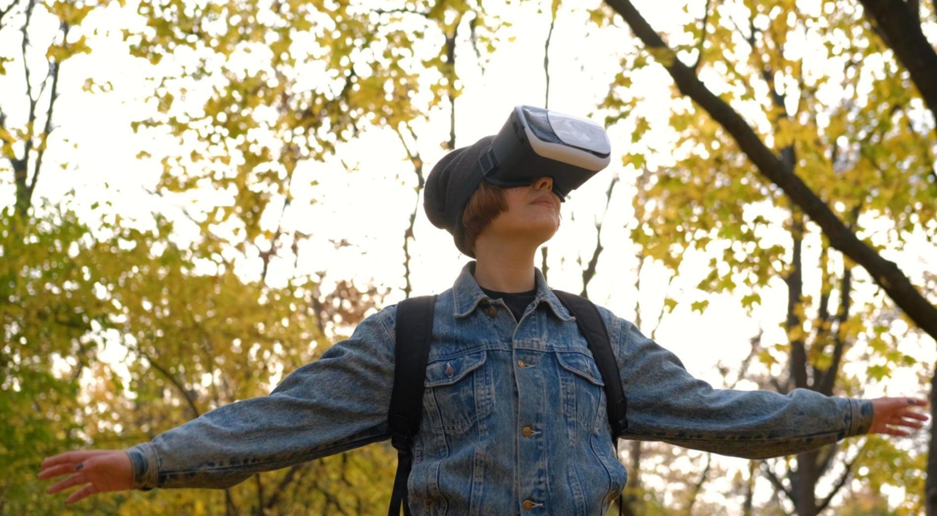 Foundation track workspace showing Unity interface and VR headset setup